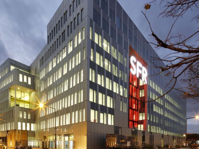 rachat sfr bouygues prend temps discuter avec f